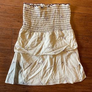 Vanity strapless top